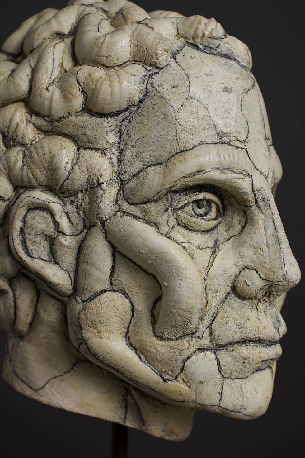 Thumbnail: mini bust no. 724