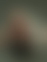 Who is Moe and why does he have a scale? - 7