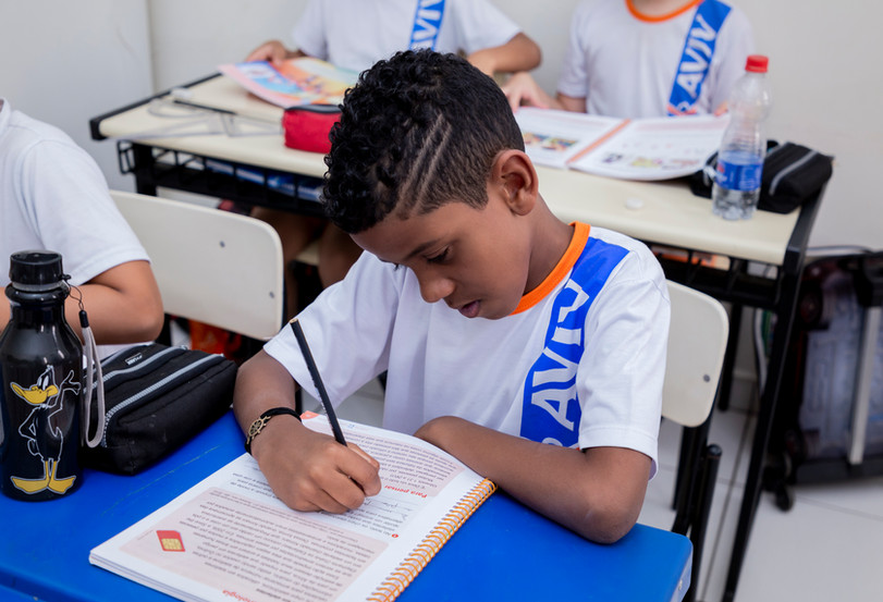 Escola Aviv 217.jpg