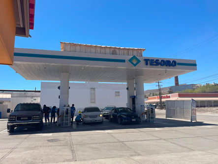 Gasolinera Tesoro