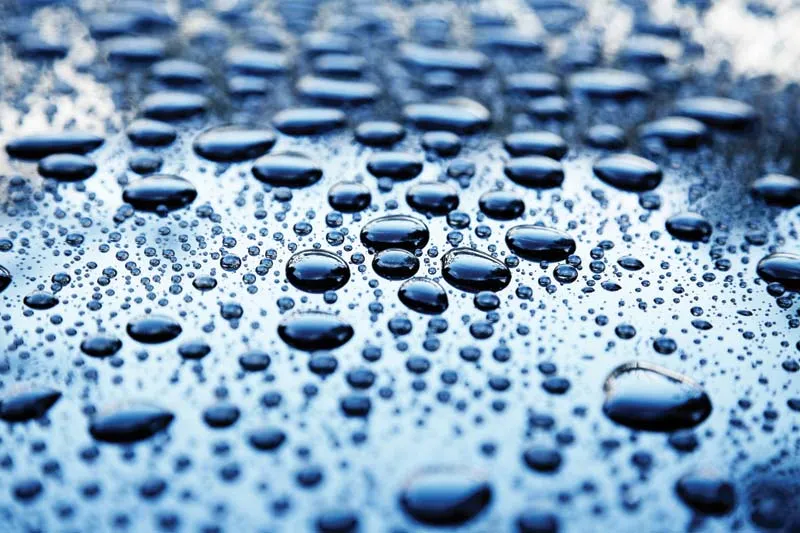 molecule-molecules-beads-droplets-water-form-surface.jpg.webp