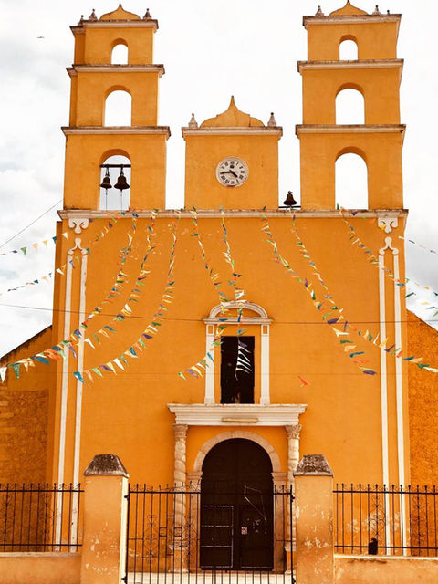 Mexico building