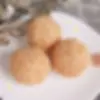  胡麻団子3個