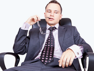 Understanding Body Language in Sales