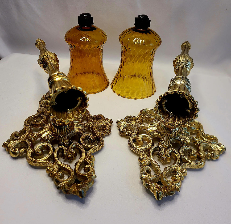 Thumbnail: Vintage Cast Metal Wall Candle Sconces 1 Pair