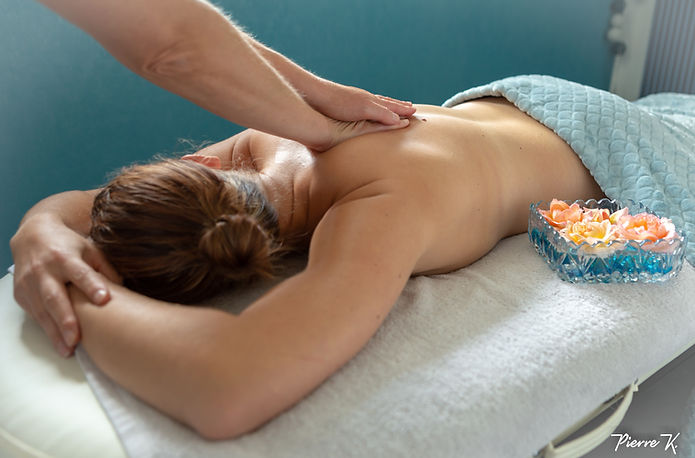massage 1.jpg
