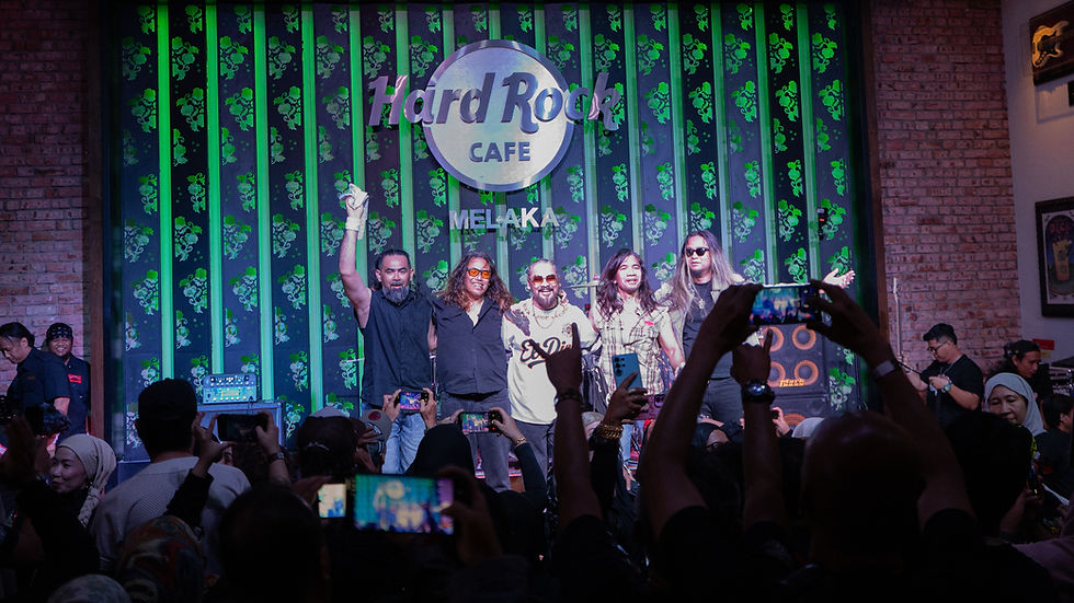 Wings Gegar Hard Rock Melaka, 700 Peminat Nyanyi 16 Lagu Hit