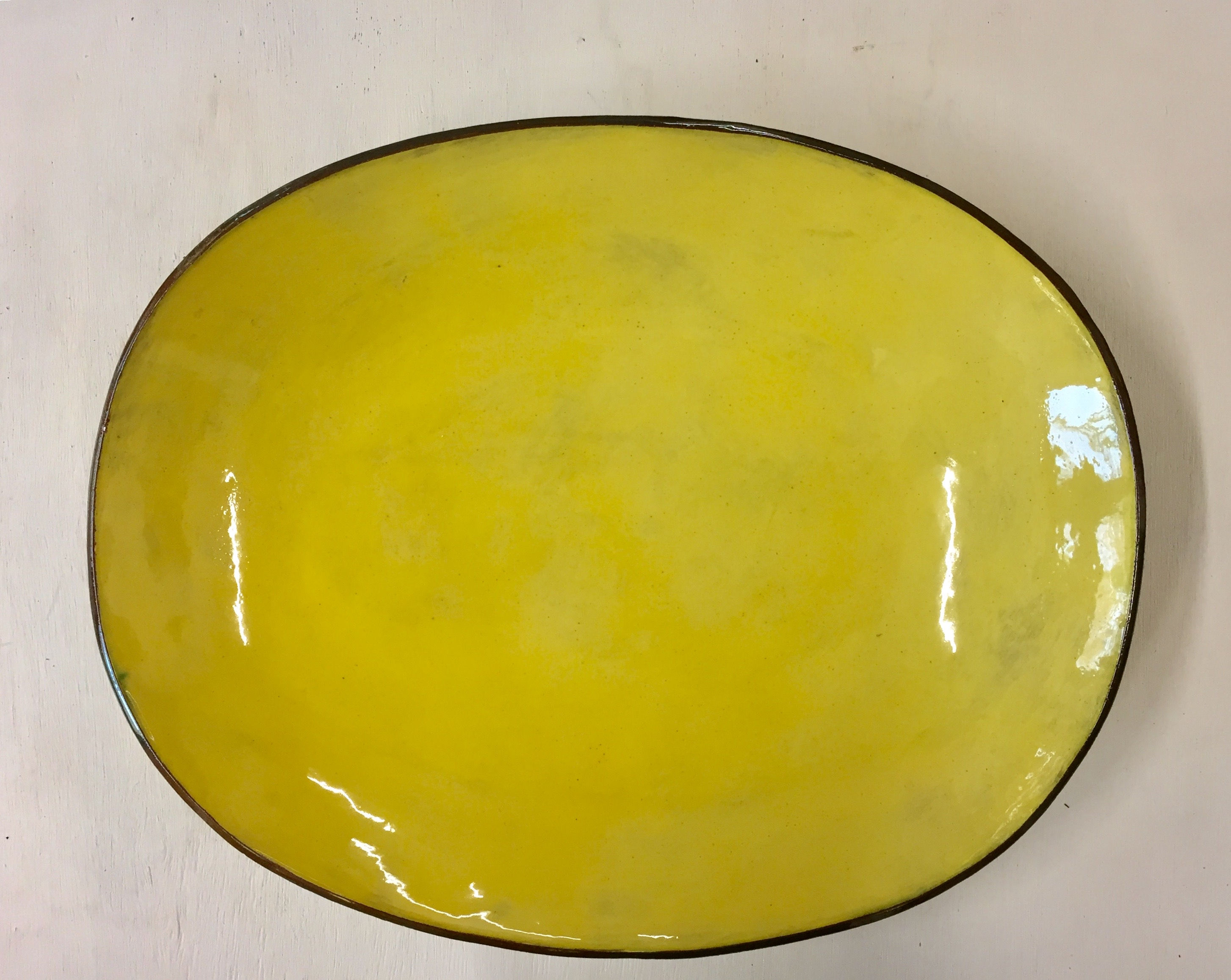 oblong serving dish with handles 36x29x8cm