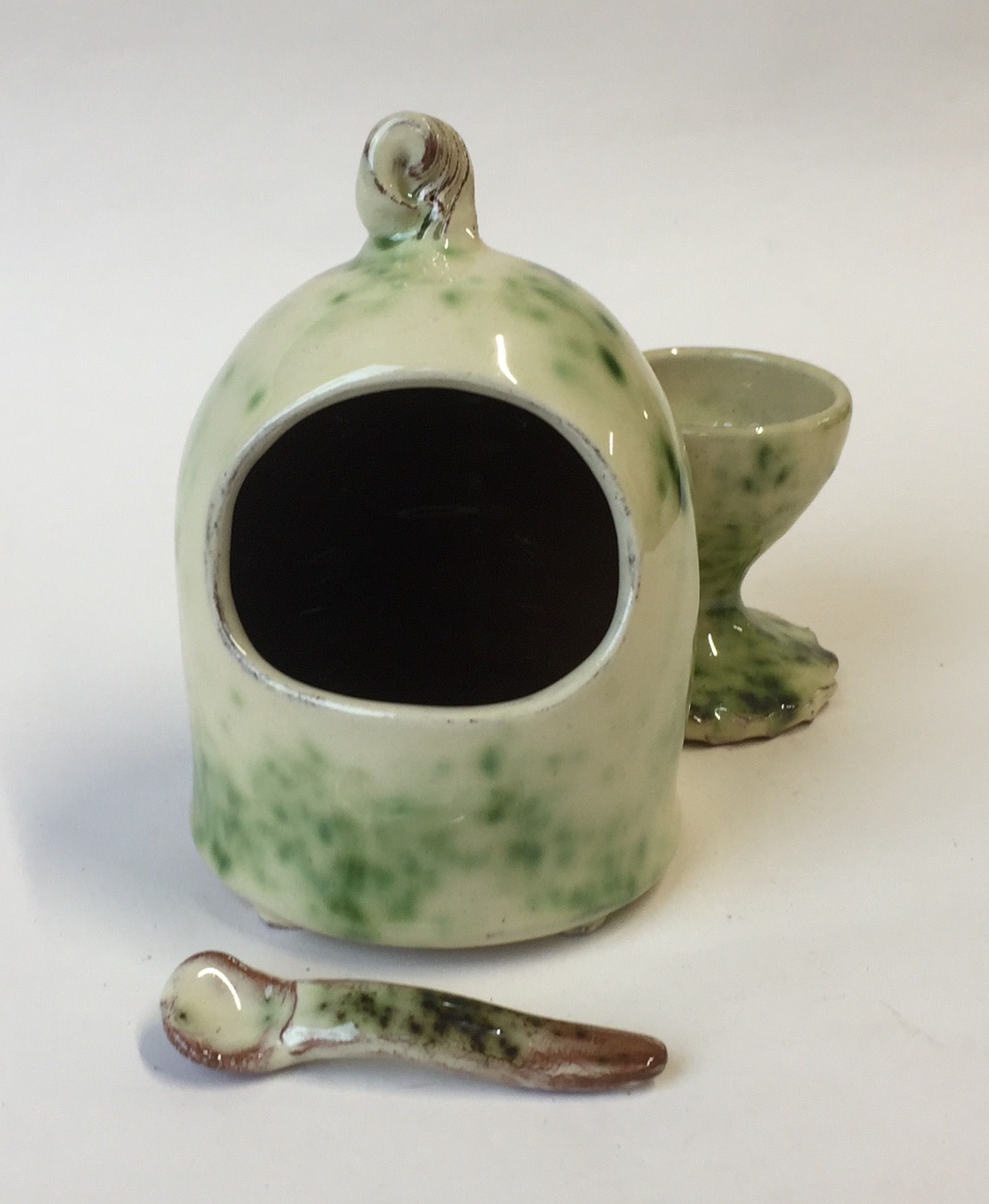 mini salt pig with green splash and spoon 12cm H
