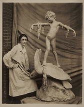 Beatrice_Fenton_Seaweed_Girl_Fountain_Photo_courtesy_Archives_of_American_Art_Smithsonian-