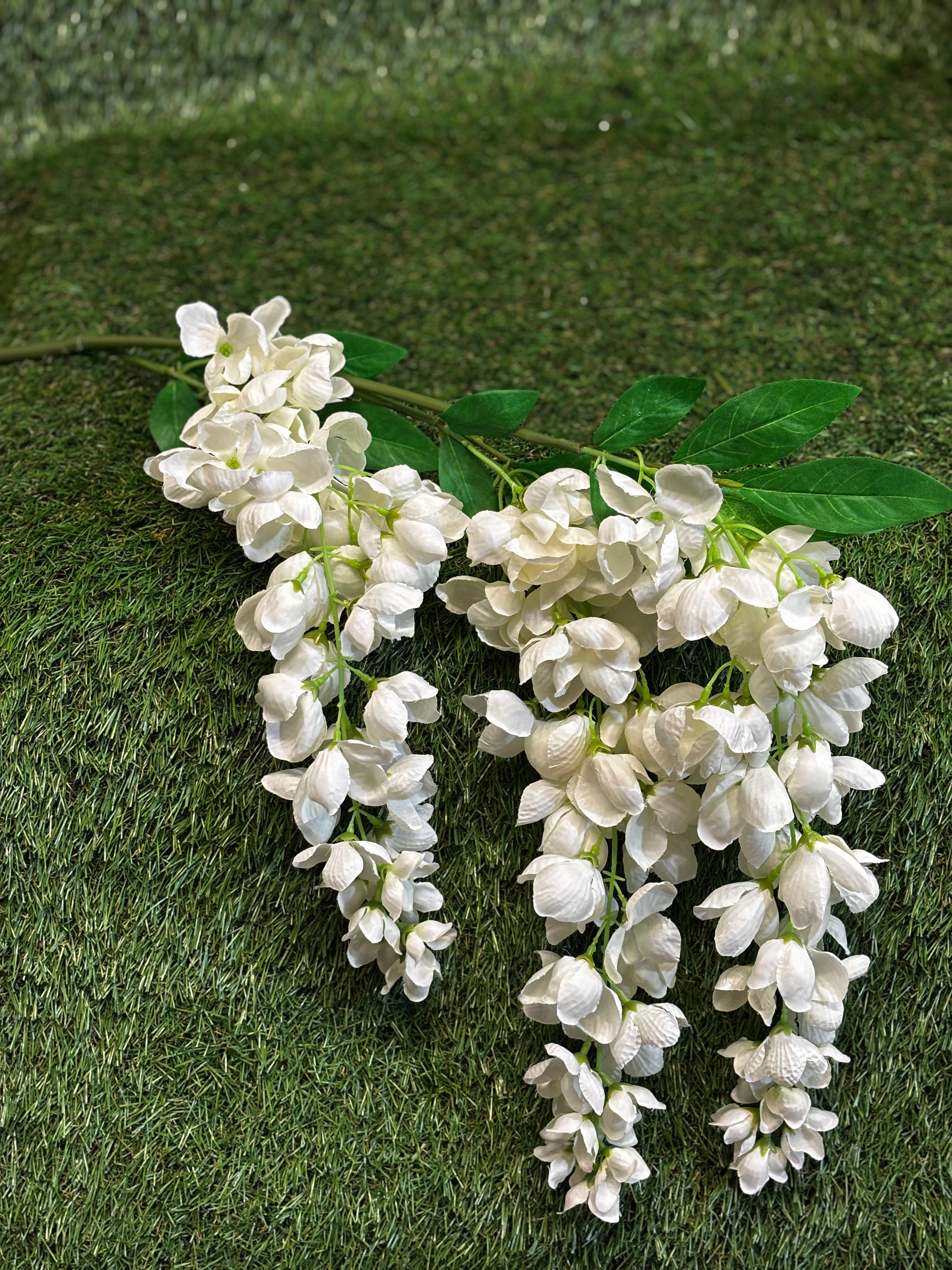 Deluxe Trailing Wisteria Ivory 3 heads