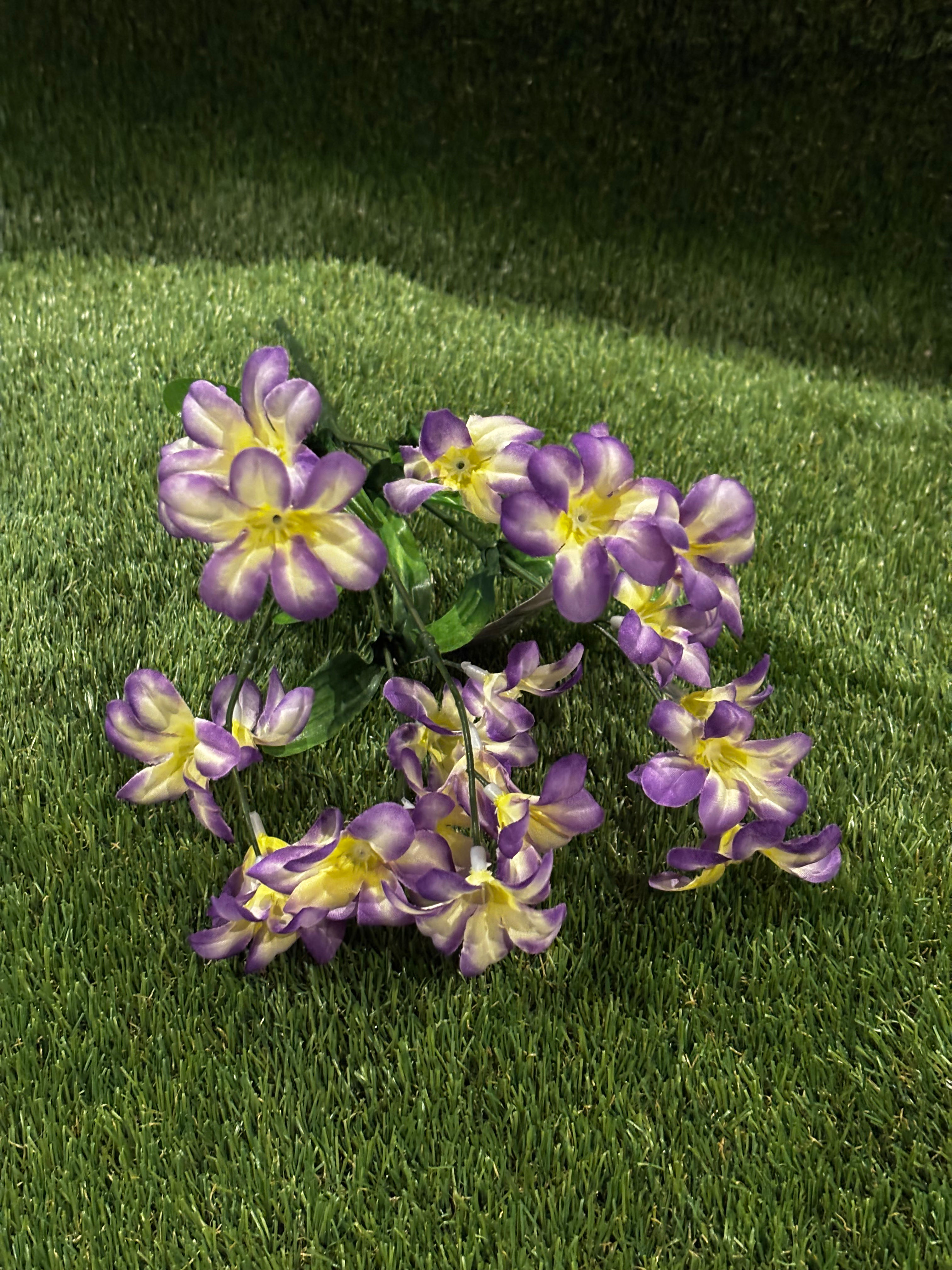 Bell Flower Bunch Light Purple / White
