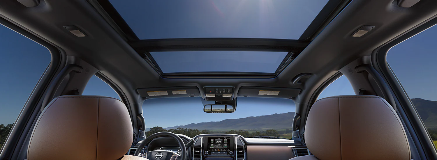 2023-nissan-titan-interior-dual-panoramic-moonroof.webp
