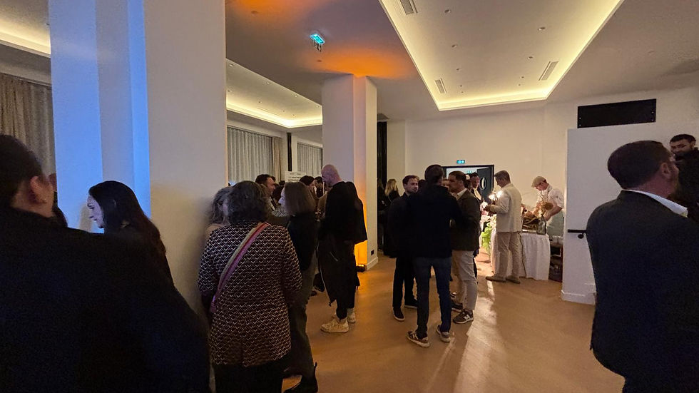 hotel Mondrian Cannes : Le nouveau cœur battant de la Croisette