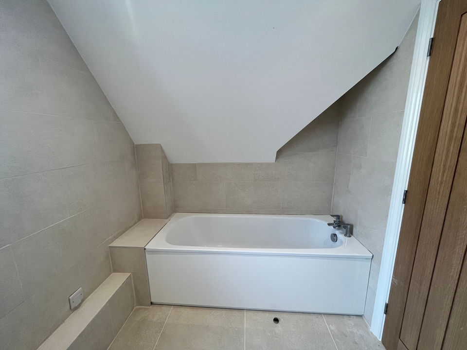 Harpers lane - master bathroom