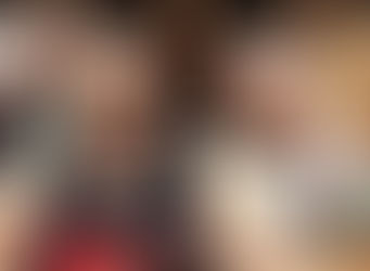 Vinyer Searches for Partner and Finds a Rhyno