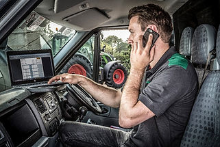 Fendt Service Shots - Moreton College_1000 (1).jpg