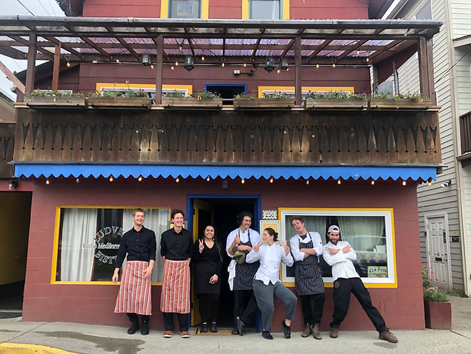 BISTRO_FAMILY_21.jpeg