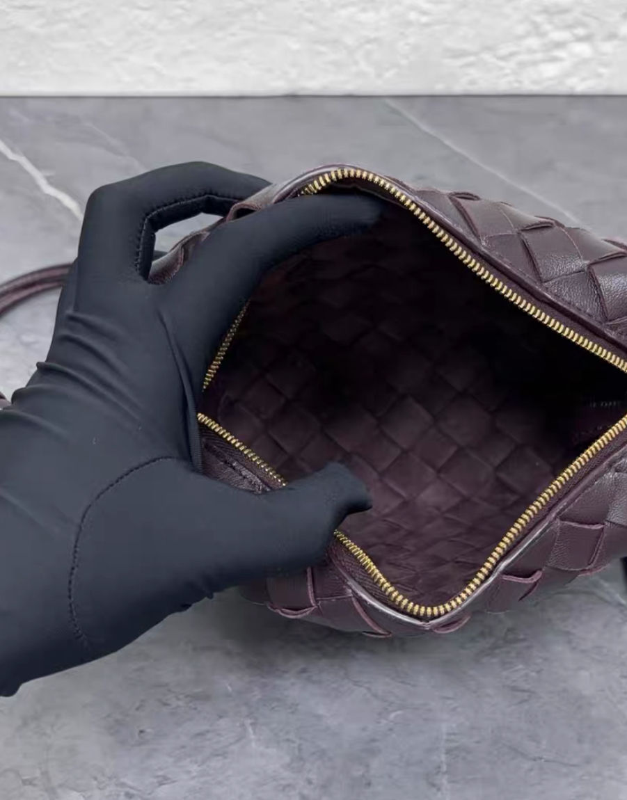 縮圖：Bottega Veneta Mini Loop Camera Bag