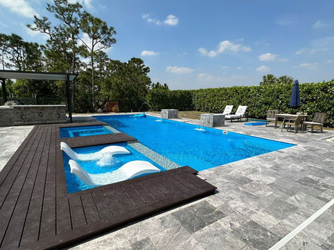 Why Fiberglass Pools Are the Top Choice for NJ Homeowners