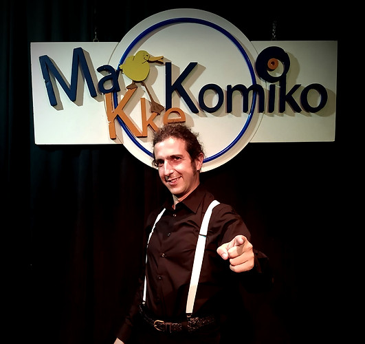 Andrea Corvo Makkekomiko_edited_edited_edited_edited.jpg