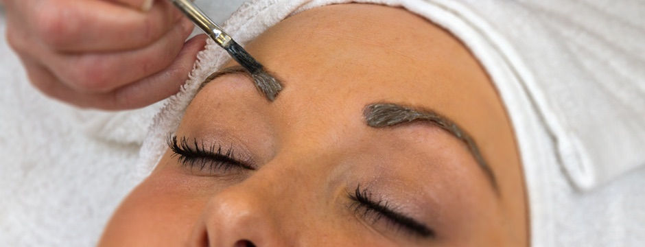 eyebrows tint