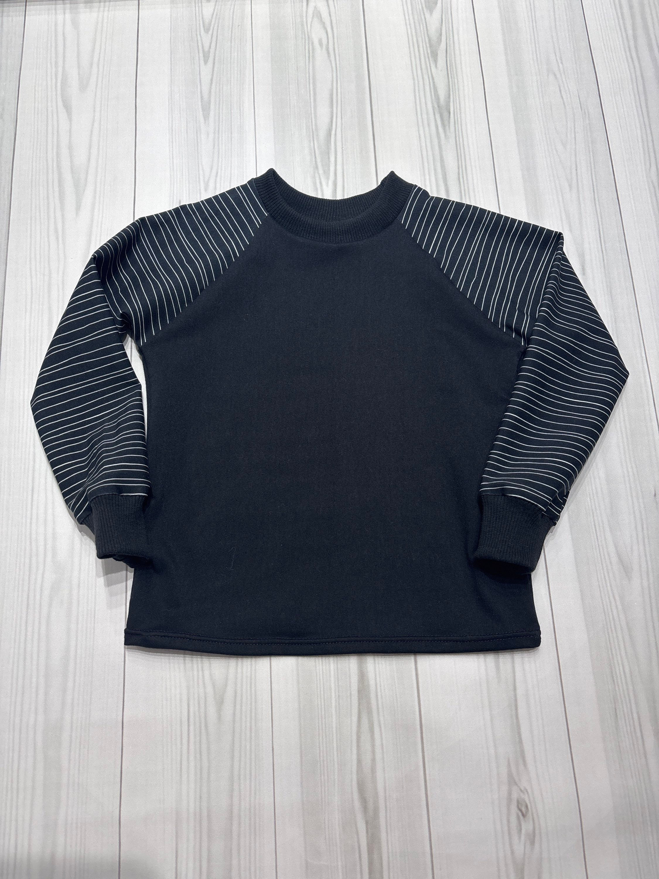 Long sleeve tshirt age 1-2 years