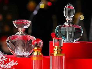 Custom vs Stock Bottles — the packaging choice smart brands actually get right