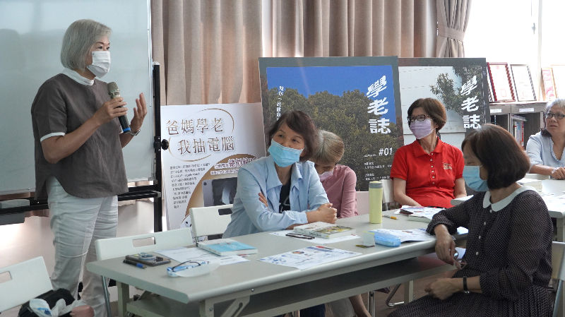 作者於北大「閱讀健康讀書會」中分享書摘（左一）