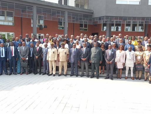 LE MINISTRE DES FINANCES APPELLE À UN PATRIOTISME ÉCONOMIQUE