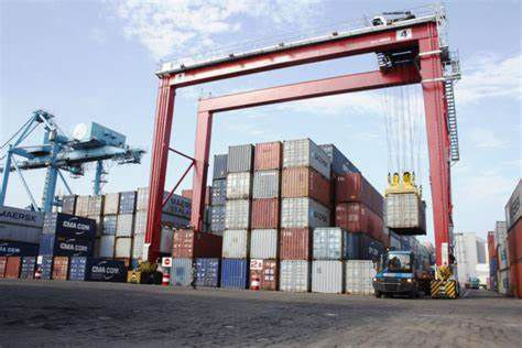 08 NOUVELLES GRUES À PORTIQUES MOBILES POUR BOOSTER LA PERFORMANCE