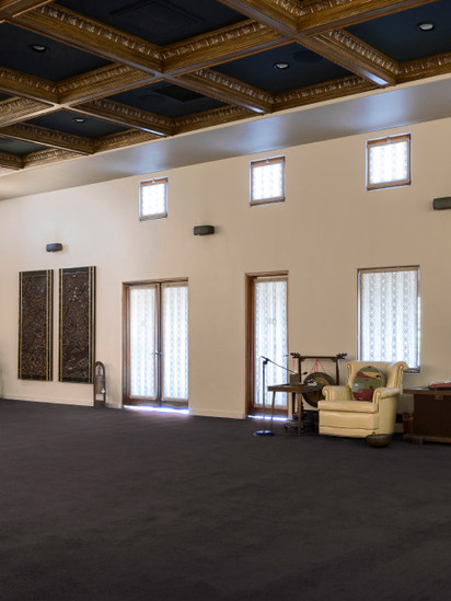 royal way meditation sanctuary room