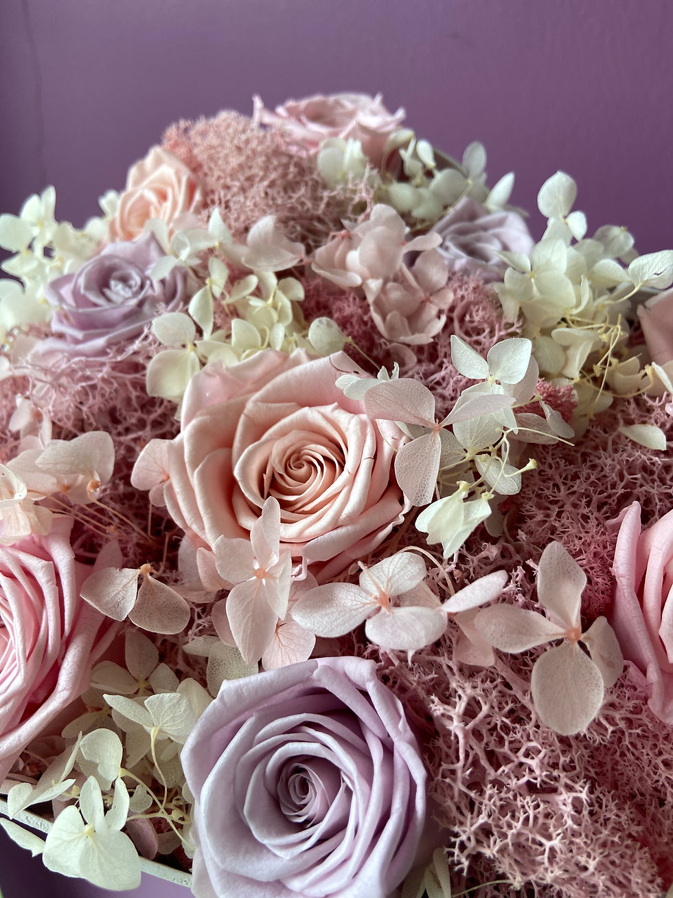 Thumbnail: Everlasting Love - Preserved Flowers