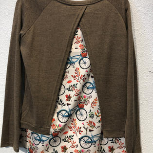 Split Back Bicycle Print Top $23.50