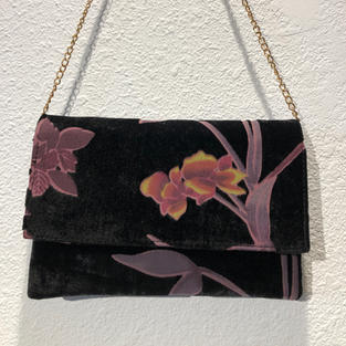Black Velvet Clutch w/shoulder chain $39
