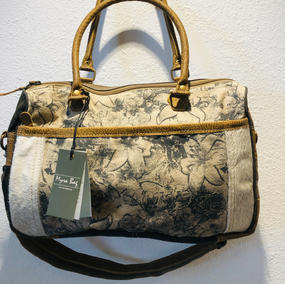 Myra Medium Shoulder Bag $65