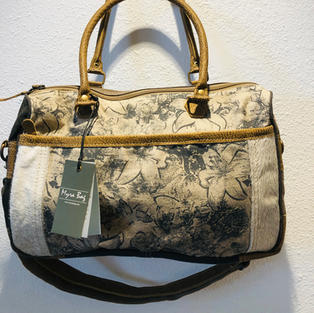 Myra Medium Shoulder Bag $65