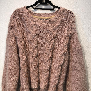 Chunky Short Sweater $29
