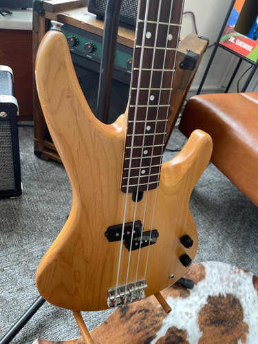 Yamaha RBX 250 | Riff Raff's Guitars