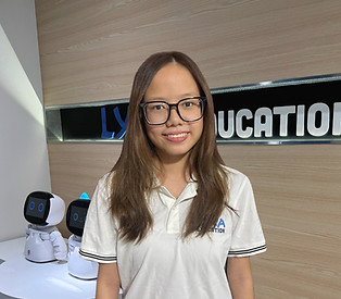 Coding Teacher Xin Yi from NUS university. Passion for kids coding classes