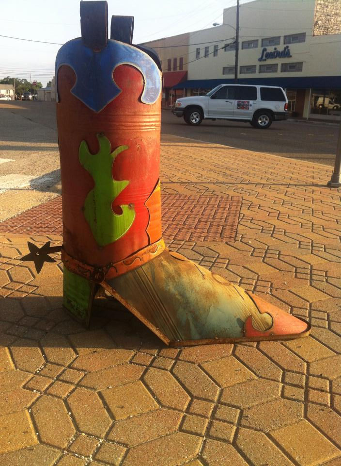 Boot on the corner - Gatesville