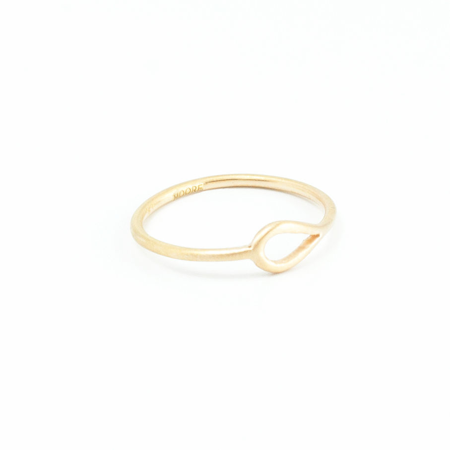 Scandinavian Drop Ring - 925 Silver