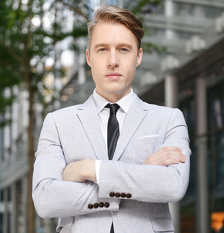David MC Hosting a live outdoor event.