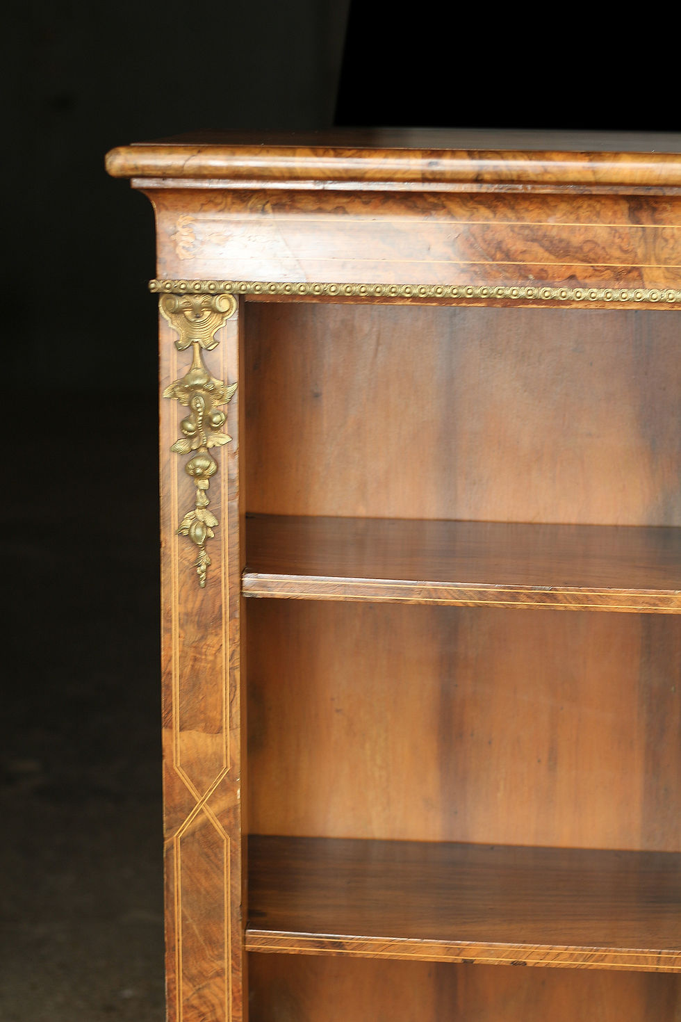 Miniature : Magnifique bibliothèque victorienne en placage d'acajou (19eme)