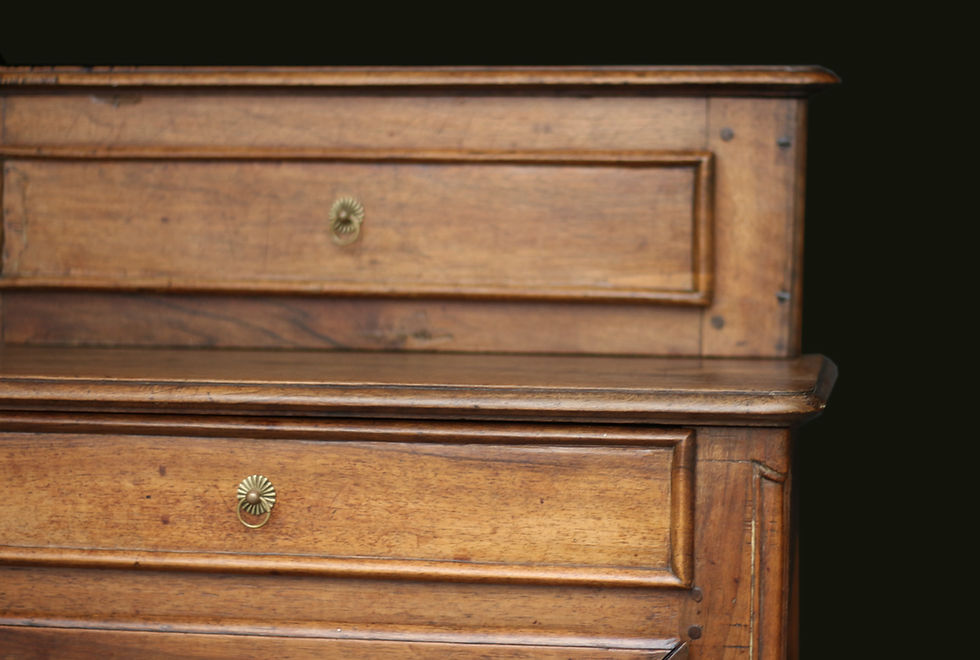 Miniature : Magnifique confiturier XVIII (régence) en noyer massif. Rare modèle.