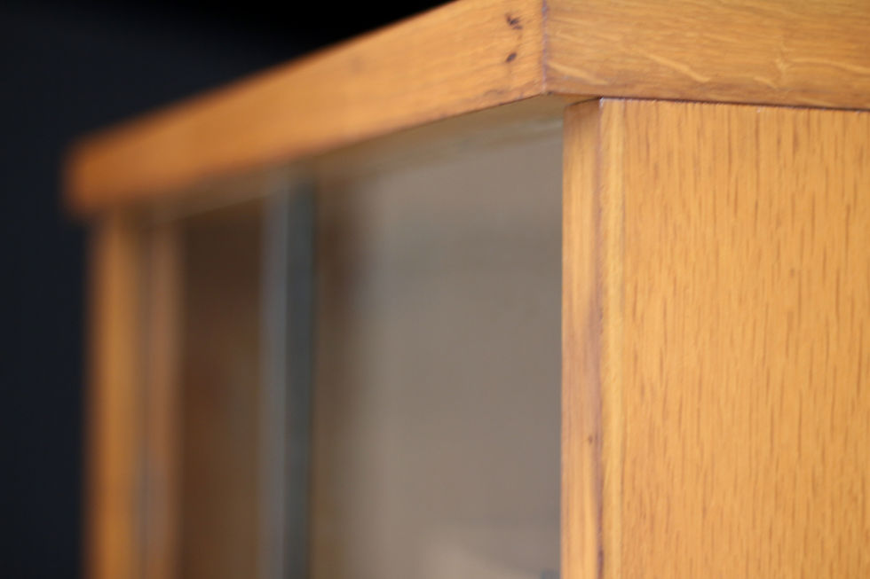 Miniature : Adorable module type MD en chêne des années 50.