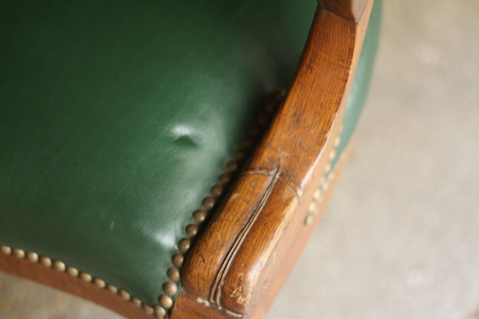 Miniature : Imposant fauteuil Restauration estampillé. XIXeme. Collections nationales