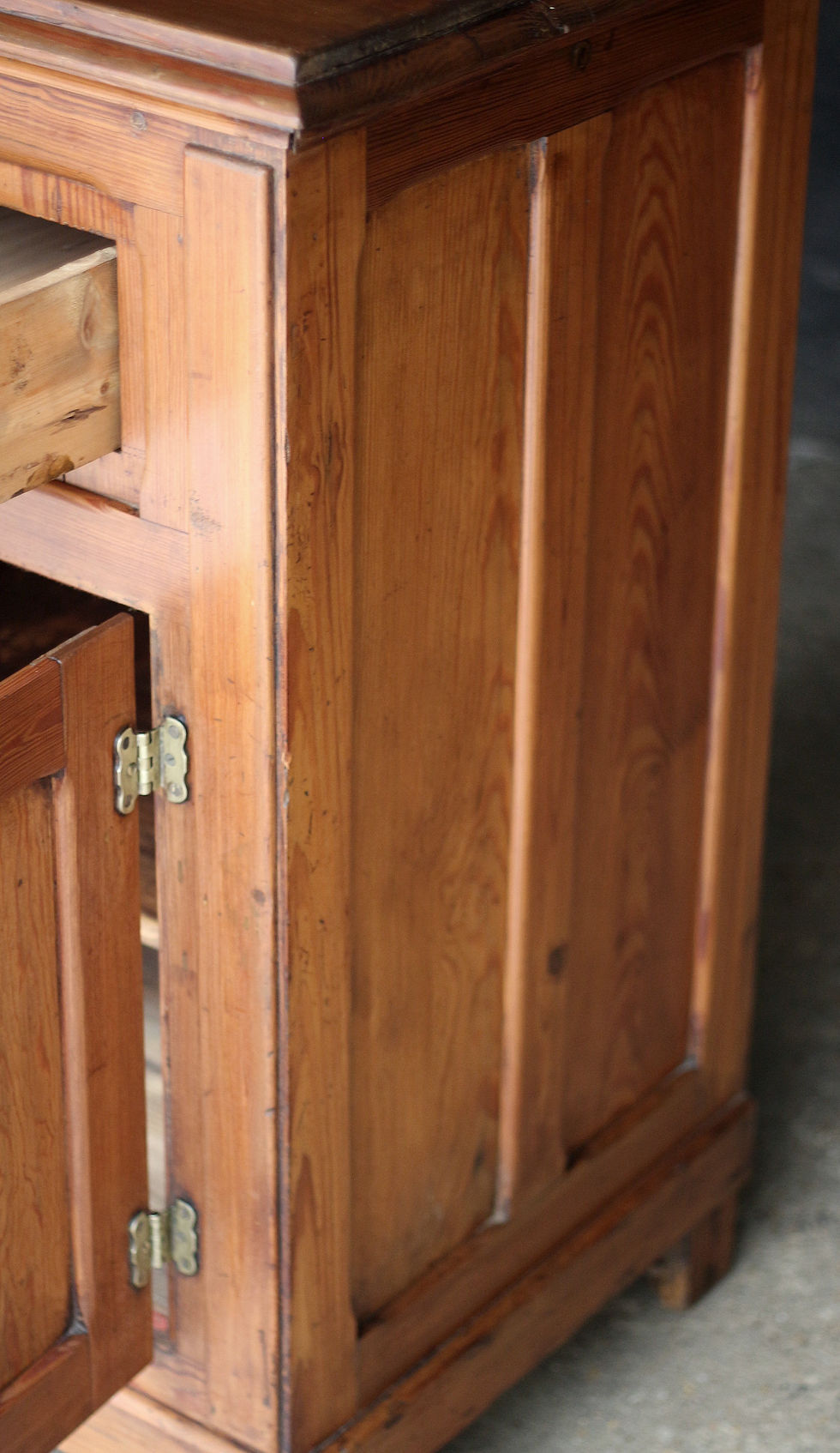 Miniature : Confiturier, ancienne glacière UNIS RIV France. Superbe patine et mécanismes d'o