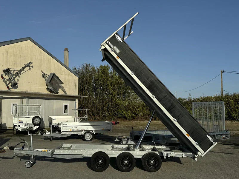 Henra 3.5T Tri-Axle Three-Way Tipper Trailer - image 2