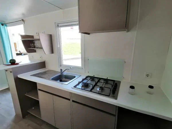 Thumbnail: Darling Downs Shipping Containers - Trigano t2 mobile home (10m x 3.7 m) - DD071 - gallery image 8